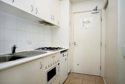 SUITABLE FOR OWNER OCCUPIER OR INVESTOR Picture