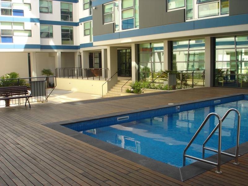 GREAT INNER CITY PROPERTY WITH FANTASTIC RETURN Picture 3