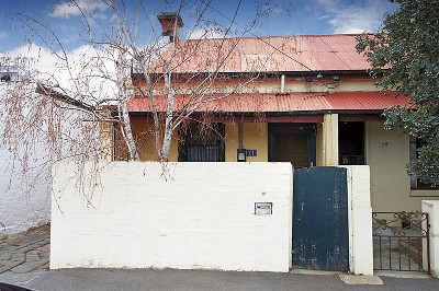 QUINTESSENTIAL CARLTON Picture