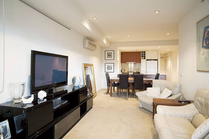 INNER CITY SUCCESS IS ASSURED Picture 2