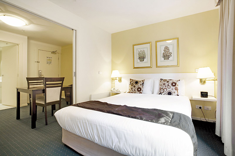 VIBRANT HEART OF CARLTON Picture 1