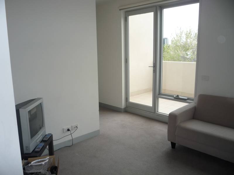 COMFORT AND CONVIENIENCE Picture 2