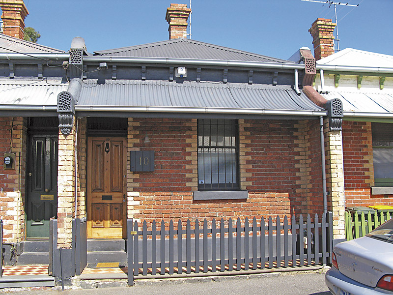 INVEST IN LIFESTYLE Picture 1