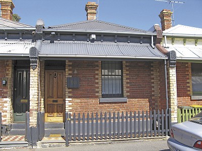 INVEST IN LIFESTYLE Picture