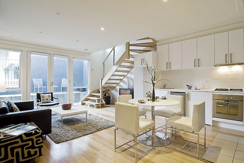 SO CARLTON, AND SO AFFORDABLE Picture 1