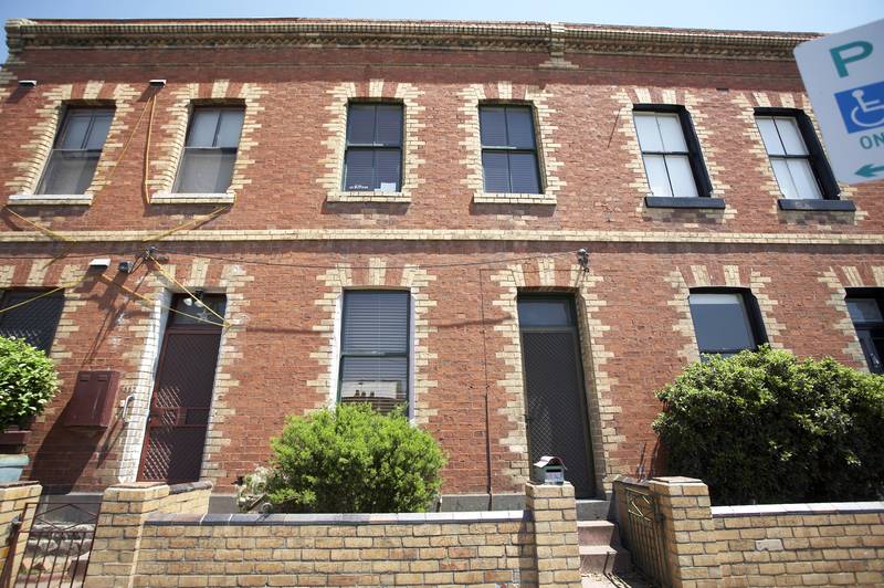 HISTORIC C1880s VICTORIAN TRERRACE Picture 1