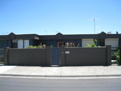 Refurbished One Bedroom Villa Picture