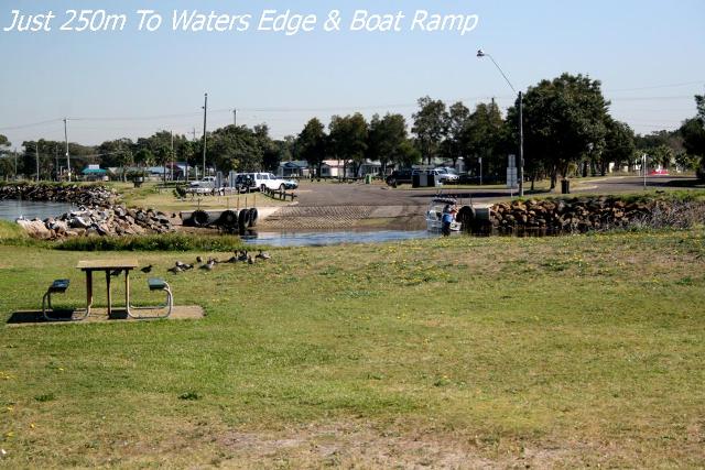 BEAUTIFUL BLACKSMITHS Picture 3