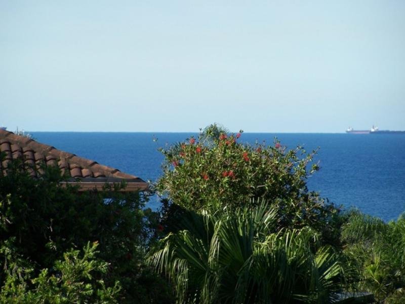 Seaside Opportunity to Build!! Picture 2