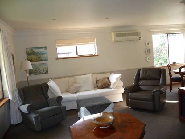 BACK FROM SOLD AND REDUCED TO SELL!! Picture 2