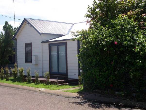 4 MARKS PARADE Picture 1