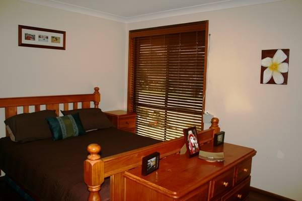 IT'S GOT EVERYTHING GOING FOR IT, INCLUDING THE PRICE!! Picture