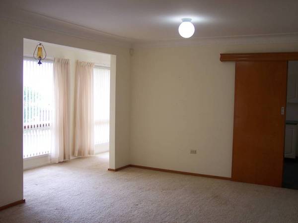 79 MACQUARIE GROVE Picture 79 MACQUARIE GROVE Picture