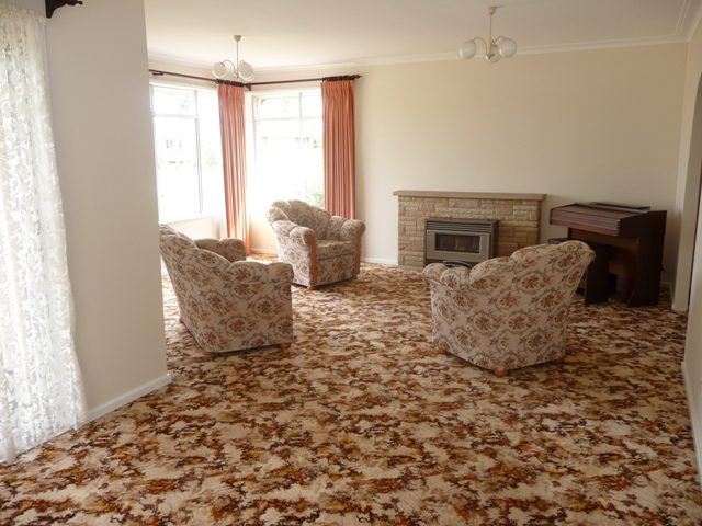 NORTH FACING IN NORTHERN SWANSEA Picture