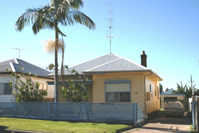 Great Residential/Commercial Opportunity-A Bright Future's Guaranteed! Picture 2