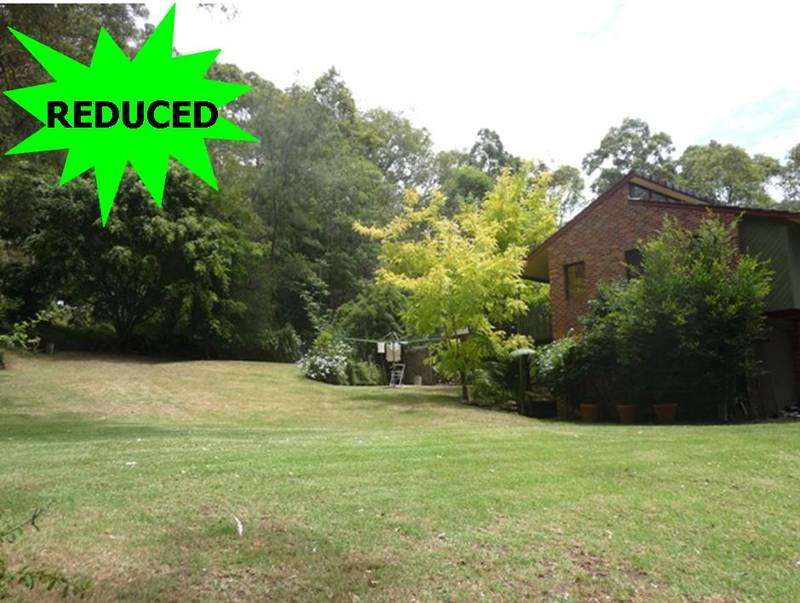 NEED A LITTLE SPACE TO MOVE? Picture 1