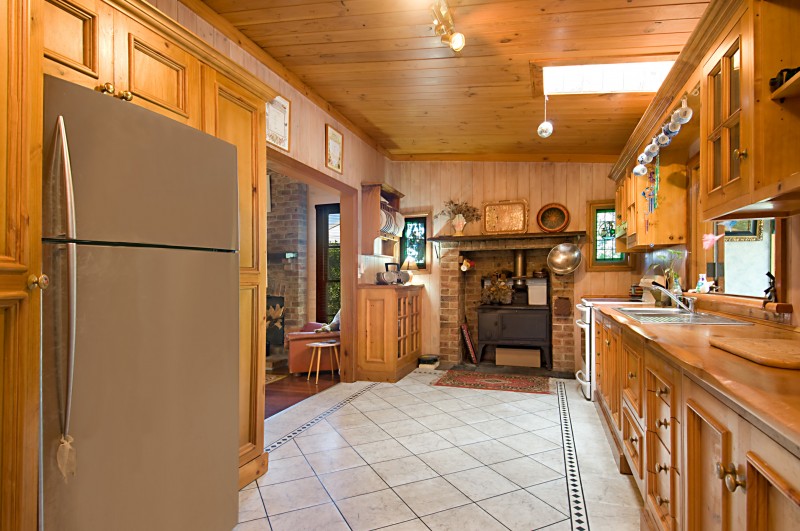 Move In Before Christmas - Don't Miss Out On This Years Summer Holiday - Or The Rental Income! Picture 2