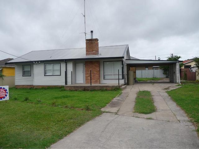 8 YORSTON STREET Picture 1