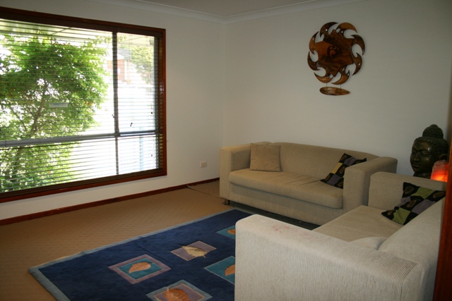 100% Gorgeous Already - Not a Cent to Spend Here! Picture 3