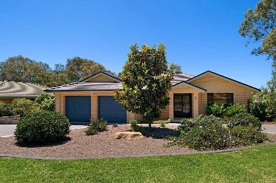 A STATEMENT IN STYLE & SOPHISTICATION WITH A PRIVATE LEAFY OUTLOOK Picture