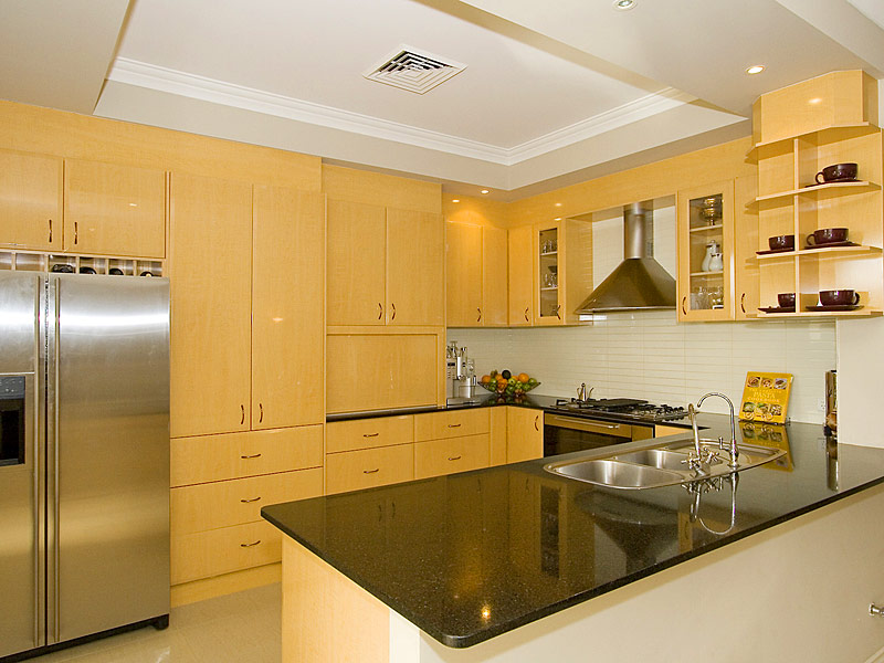 PRICE SLASHED - QUALITY STAYS! Picture 3