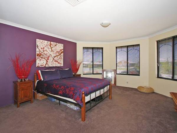 LIVE THE EASY LIFE! Picture