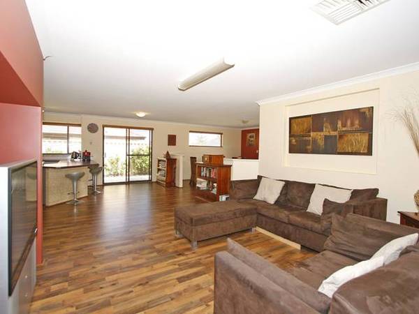 LIVE THE EASY LIFE! Picture