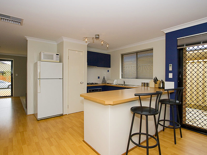 THE SMART OPTION! Picture 3