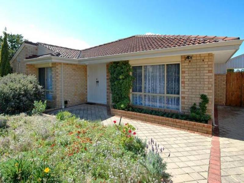 Entertainer's Delight...and what a price! Picture 2