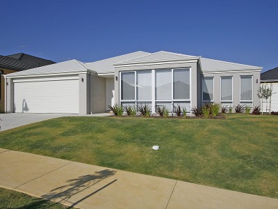 ABSOLUTELY FLAWLESS! Picture