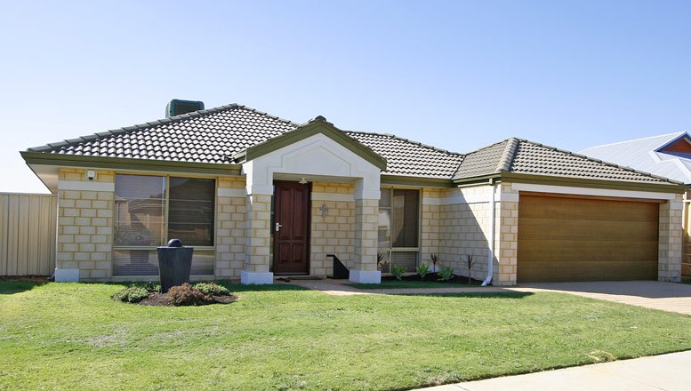 SNAP THIS ONE UP! Picture 1