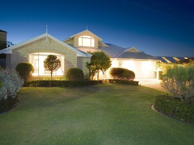 AQUATIC WONDERLAND & THE VIEWS ARE FREE! Picture