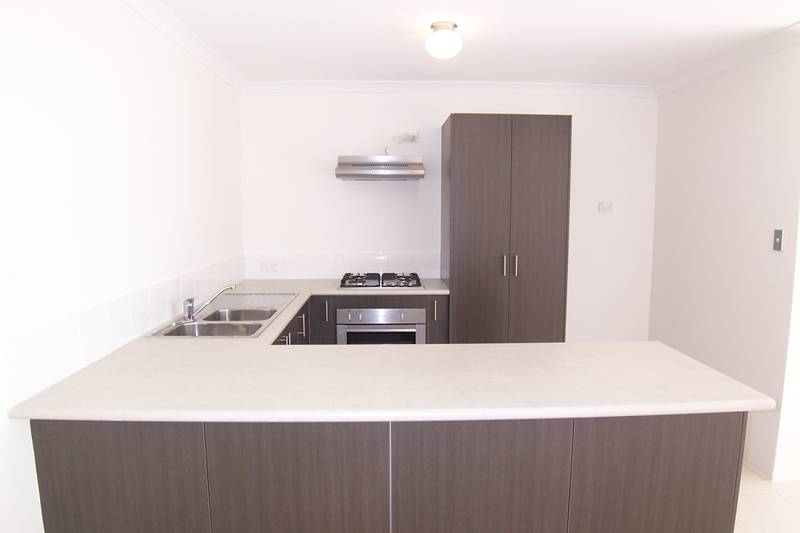 Near New & Ready for You! Picture 3