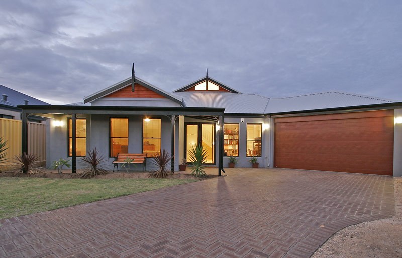 BE ORIGINAL! Picture 1