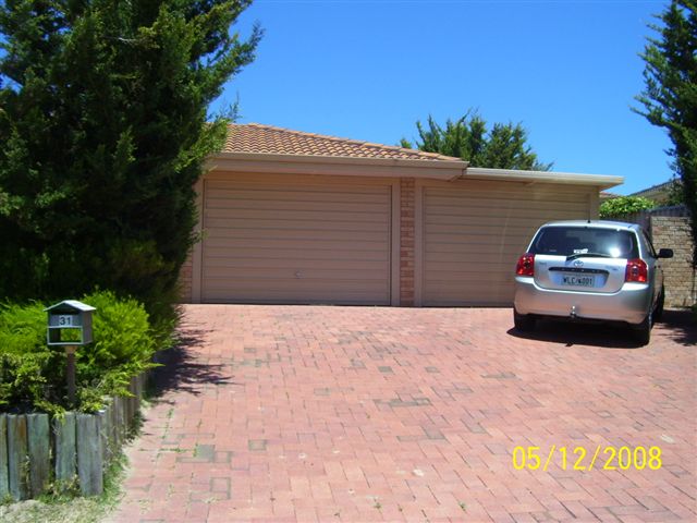 Location Location! Picture 3