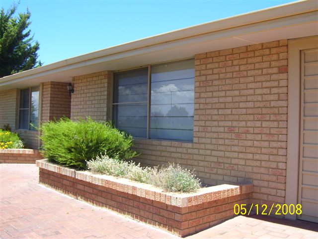 Location Location! Picture 2