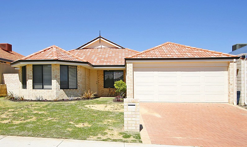 LOADED WITH VALUE!! Picture 1