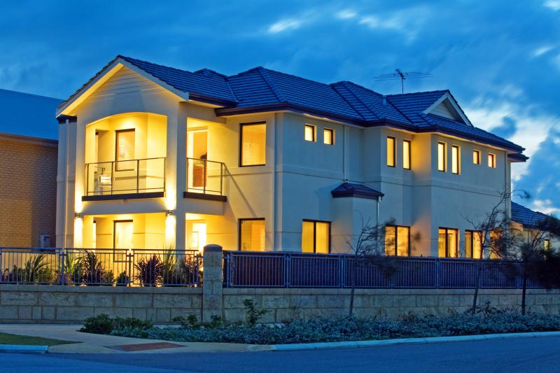 A TOUCH OF CLASS!!!
OFFERS INVITED!!! Picture 1