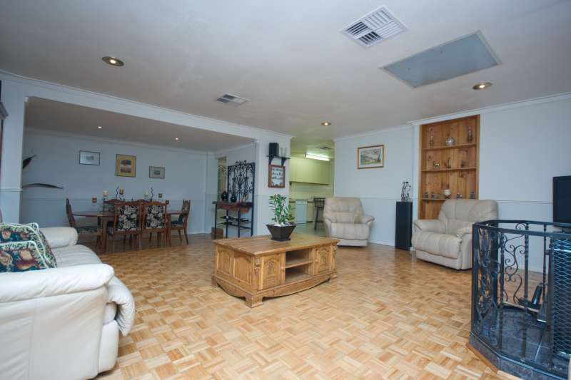 Tropical haven Picture 1