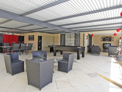 PRICE SLASHED - ENTERTAINING EXCELLENCE !!! Picture