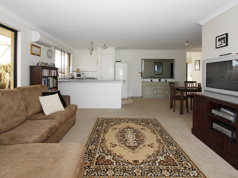 BACK BY POPULAR DEMAND!! Picture 3