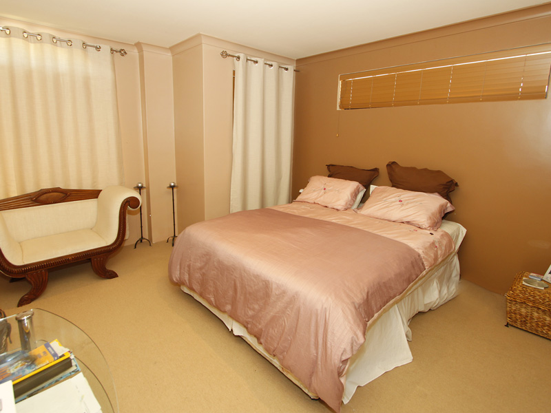 DEVELOP, INVEST OR LIVE....YOU DECIDE!! Picture 2