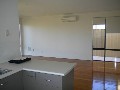 IMMACULATE ** ONE WEEK'S FREE RENT** Picture