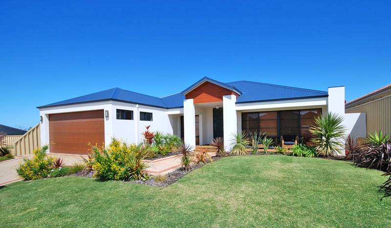 WELCOME HOME!! Picture 1