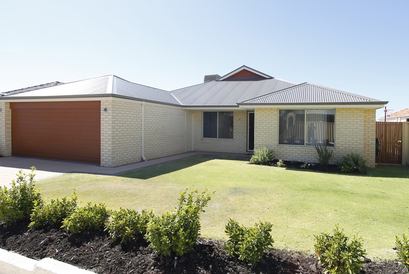 THE GREAT ESCAPE!! Picture 1