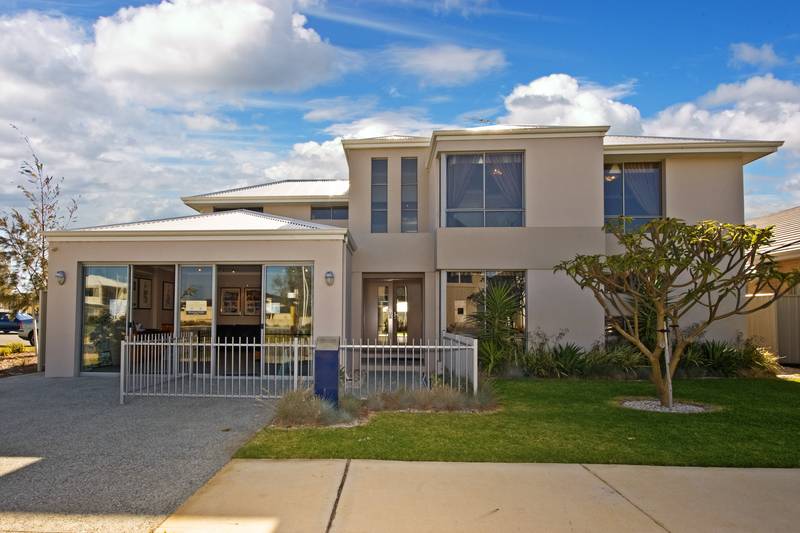 Showcase Home Picture 1