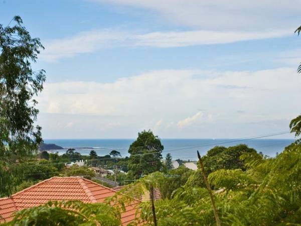 Stylishly Modern Duplex with Ocean Views Picture