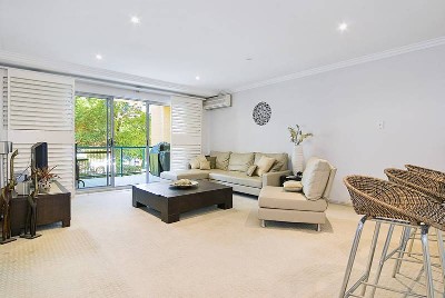 MODERN SECURITY APARTMENT Picture