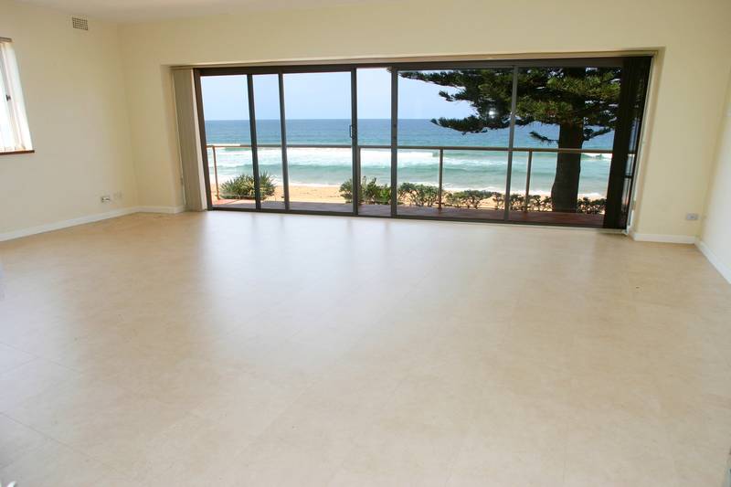 Absolute Beachfront Apartment Picture Absolute Beachfront Apartment Picture