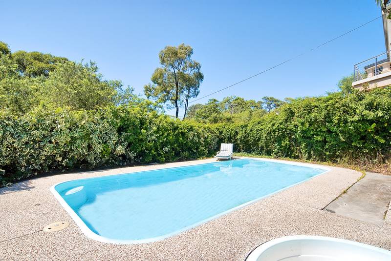 Family Home with a Lifetime of Opportunities Picture 2